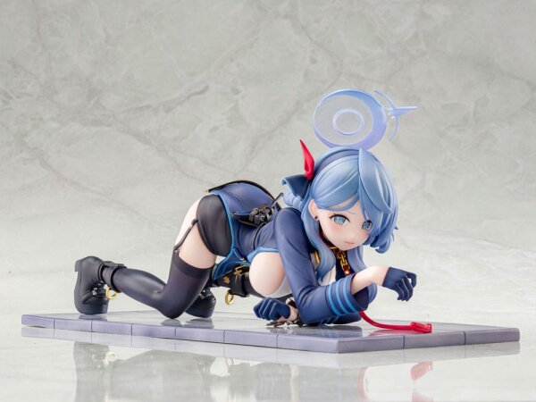 Blue Archive PVC Statue 1/7 Ako Memorial Lobby Ver. 23 cm