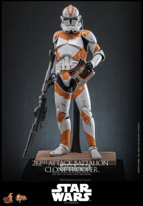 Star Wars: The Clone Wars Actionfigur 1/6 212th Attack Battalion Clone Trooper Deluxe Version 30 cm