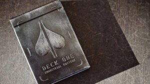 Theory 11 Spielkarten DeckONE