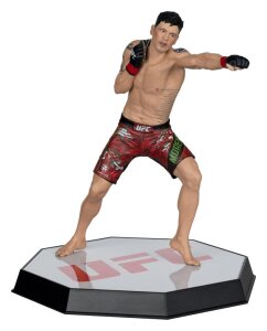 UFC Posed PVC Statue Brandon Moreno 16 cm