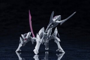 Arcanadea Plastic Model Kit XenoAlma Legiant 8 cm