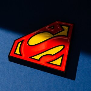 DC Comics Magnet mit Flaschenöffner Superman 9 cm