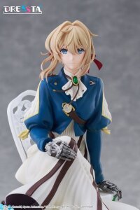 Violet Evergarden Dressta PVC Figur Violet Evergarden 17 cm