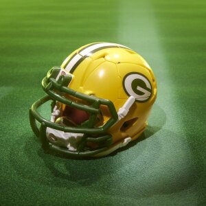Transformers x NFL Actionfigur Green Bay Packers: Tundra Prime 14 cm