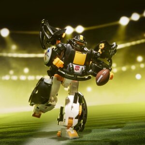 Transformers x NFL Actionfigur Pittsburgh Steelers: Steelsmash 14 cm