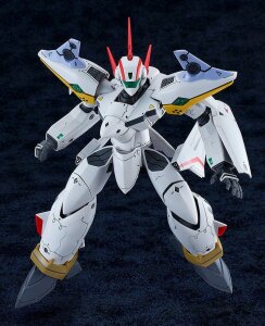 Macross Dynamite 7 Plastic Model Kit 1/72 PLAMAX VF-19P...