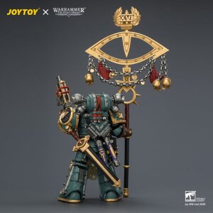 Warhammer Actionfigur Sons of Horus Maloghurst the Twisted, the Warmasters Equerry 13 cm