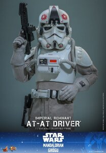 Star Wars Movie Masterpiece Actionfigur 1/6 Imperial Remnant AT-AT Driver 30 cm