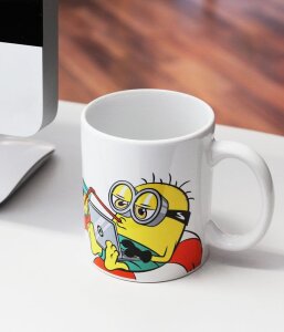 Minions Tasse Working 320 ml
