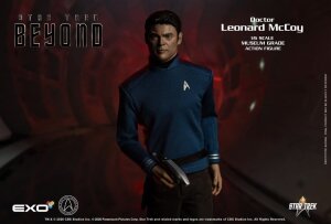 Star Trek Beyond Actionfigur 1/6 Dr. Bones McCoy 30 cm