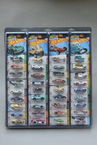 Evoretro Wand-Display für 32 verpackte Diecast-Autos...