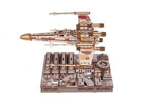 Star Wars 3D-Holzpuzzle Luke Skywalkers X-Wing Starfighter