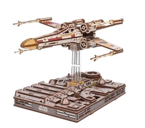 Star Wars 3D-Holzpuzzle Luke Skywalkers X-Wing Starfighter