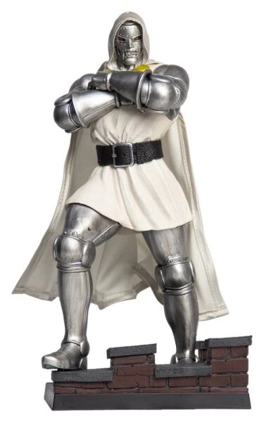 Marvel Collection PVC Figur 1/6 Doctor Doom (Doctor Doom #1) Future Foundation (Gold Label) 30 cm