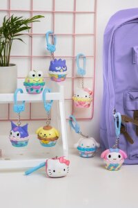 Sanrio Friends Sweet Treats Taschenanhänger Blind...