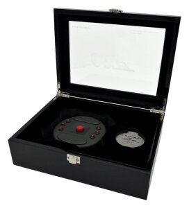James Bond Prop Replik 1/1 GoldenEye Magnetic Limpet Mine...