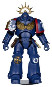 Warhammer 40,000 Total War Actionfigur 3rd Company Lieutenant (Ultramarines) 18 cm