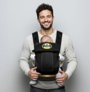Batman Hero Carrier Babytrage DC Universe 27 cm