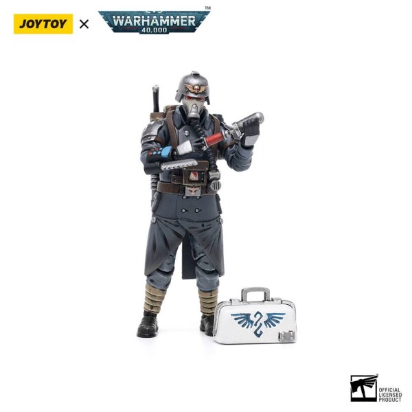 Warhammer 40k Actionfigur 1/18 Death Korps of Krieg Veteran Squad Guardsman Medic 10 cm