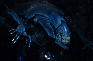 Aliens Ultra Deluxe Actionfigur Alien Queen 38 cm